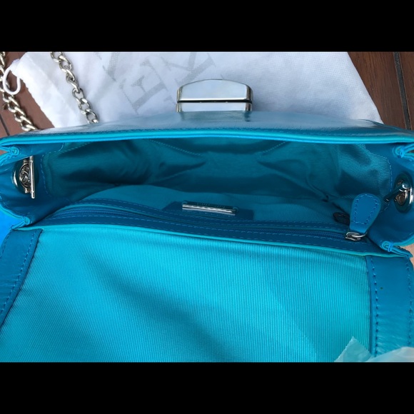 Badgley Mischka Crossbody - Picture 7 of 12